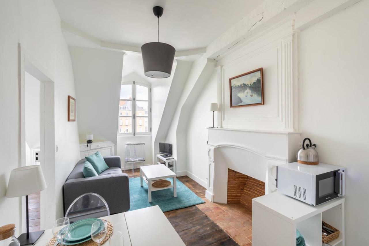 La Loge - T2 En Plein Coeur De La Ville Appartamento Rennes Esterno foto